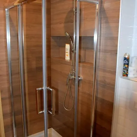 Apartament Egon * Vělička